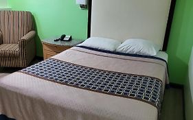 Value Inn Salina Ks 2*